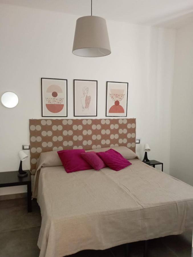 Brutia Mom&Son Panzió Cosenza Kültér fotó