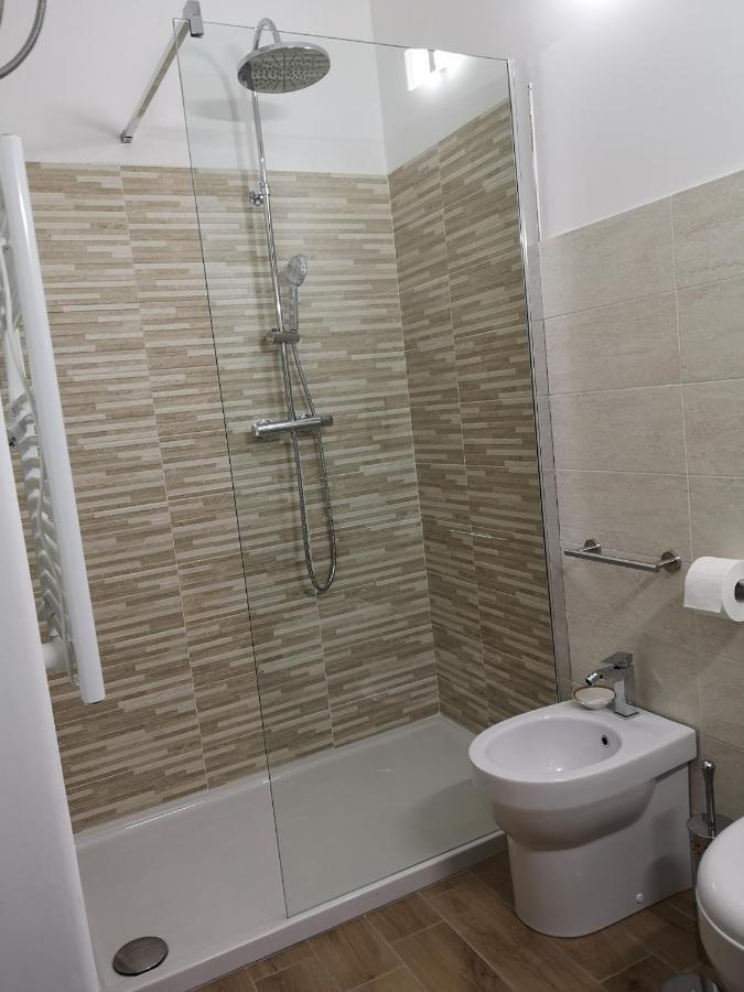 Brutia Mom&Son Panzió Cosenza Kültér fotó